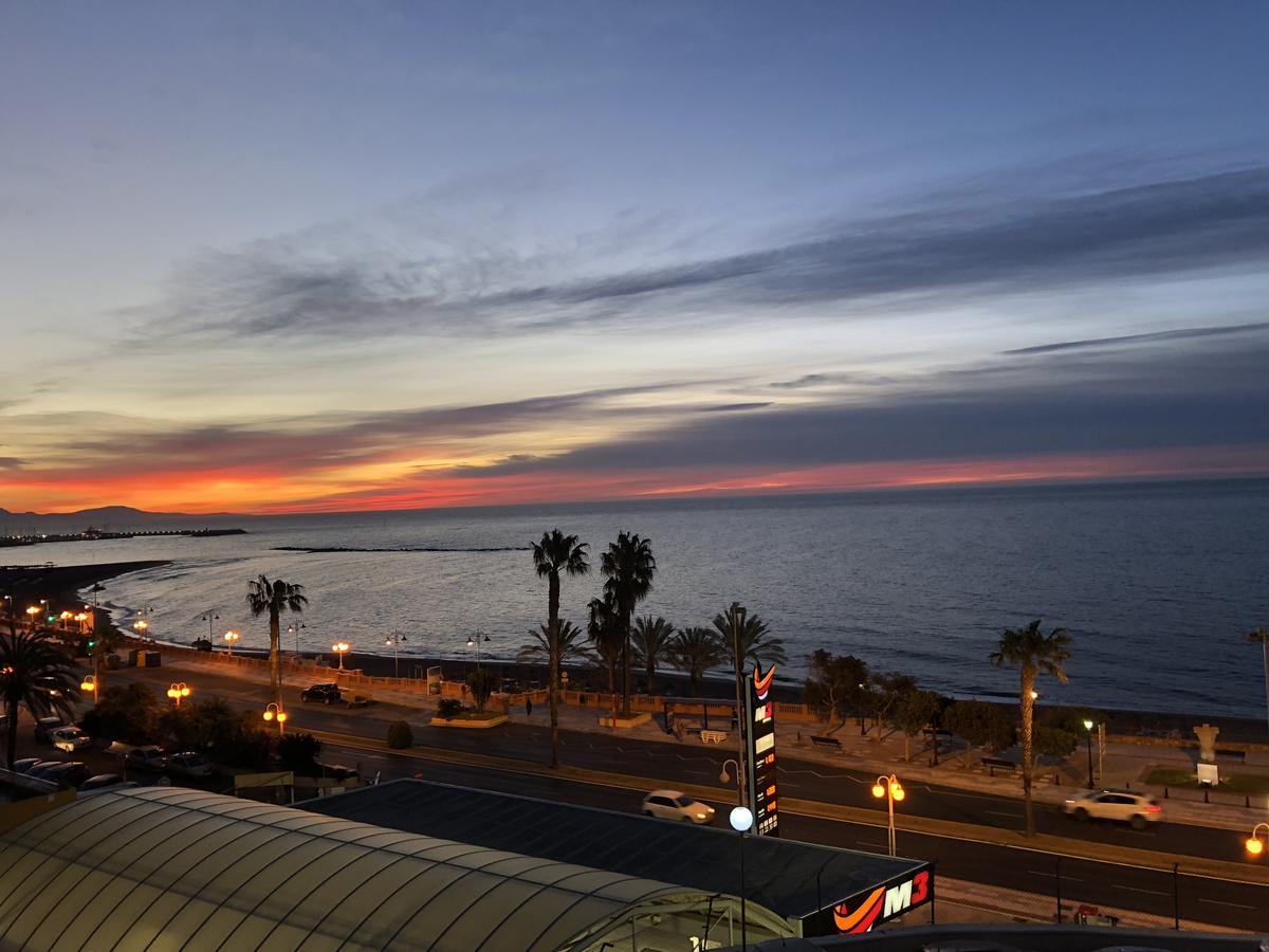 Benalbeach Sea Front ベナルマデナ エクステリア 写真